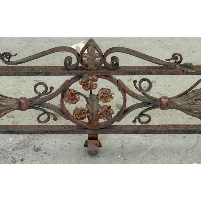 Antique Italian Hand-Forged Wrought Iron Fireplace Fender, 58” Wide, Floral Scroll & Fleur-De-Lis Architectural Hearth Guard For Sale In Chicago - Image 6 of 12