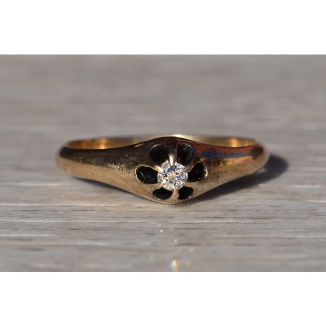 Contemporary The Dunblane: Ladies Antique 14K Diamond Promise Ring For Sale - Image 3 of 10