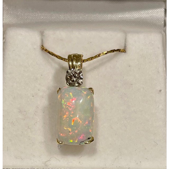 White 7 Ct Ethiopian Opal & Diamond Pendant / Necklace 14 Karat + 14 Kt Gold Chain For Sale - Image 8 of 18