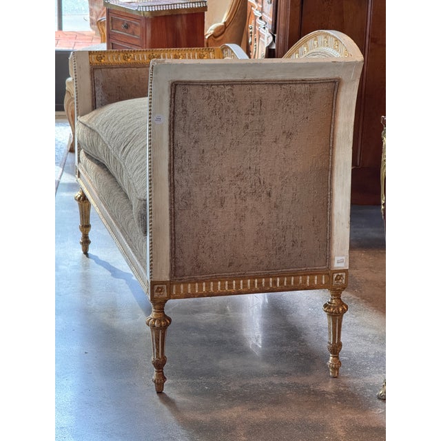 19th Century Neoclassical Parcel-Gilt Settee For Sale - Image 11 of 13