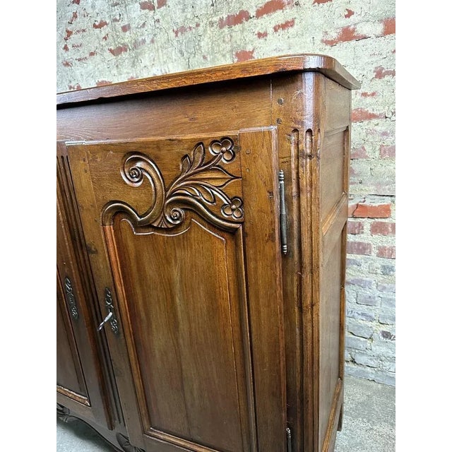 Louis XV Style High Buffet in Wood For Sale - Image 4 of 12