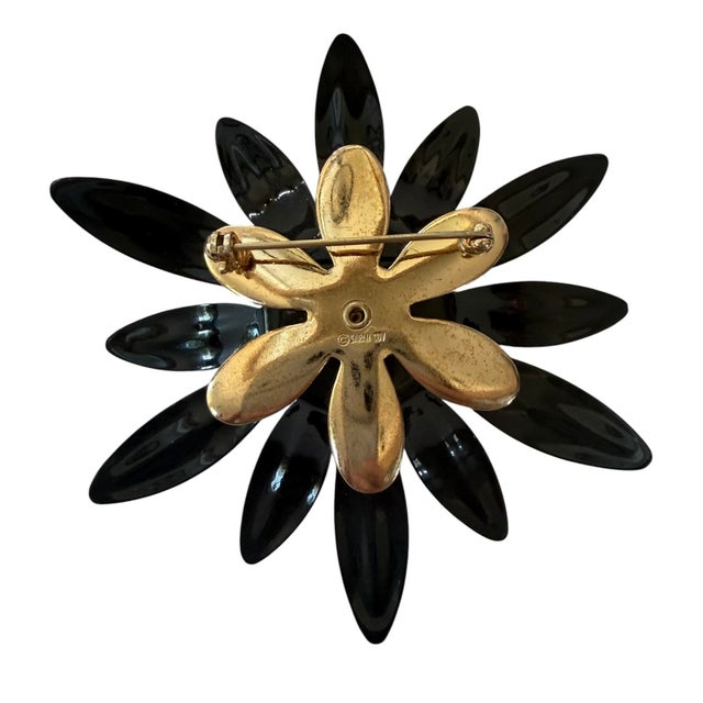 Mid-Century Modern Vintage 1960’s Flower Pin Decor For Sale - Image 3 of 6