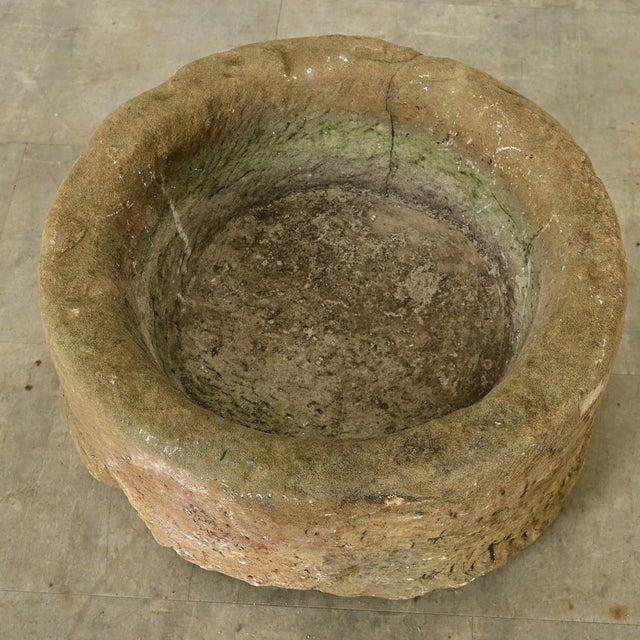 19th Century English 19th Century Hand-Chiseled Stone Basin For Sale - Image 5 of 9