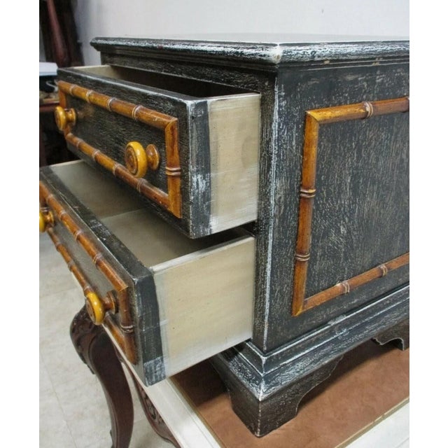 1970s Chapman Faux Bamboo Spanish Paint Decorated Lamp End Table Night Stand For Sale In Philadelphia - Image 6 of 12