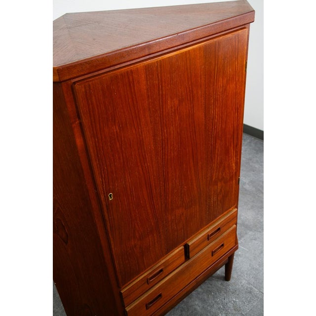 Brown Mid Century Danish Modern Corner Cabinet Unit Teak MCM Denmark Large 3 Drawers For Sale - Image 8 of 12