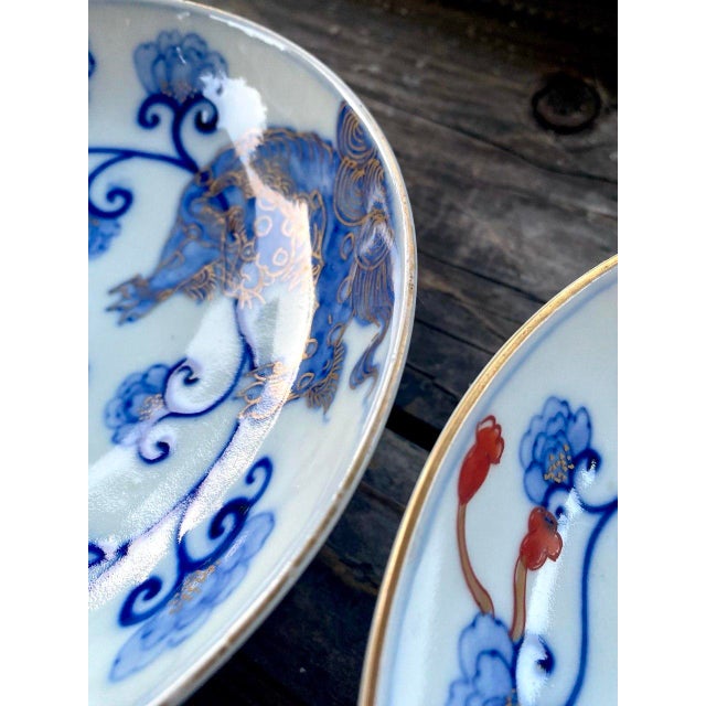 Blue Pair of Antique Japanese Hirado Style Porcelain Pedestal Bowls With Karashishi Lions For Sale - Image 8 of 14