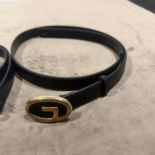 Two Elegant 1980s Leather and Brass Belts by Gucci For Sale - Image 11 of 13