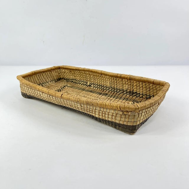 Early 20th Century Tonga Basketry Tray Zambia MATTER COLLECTION For Sale - Image 4 of 8