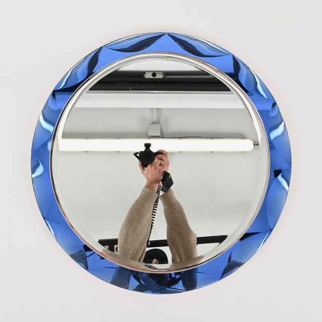 Mid-Century Round Blue Diamond Double Beveled Mirror attributed to Galvorame, Italy, 1970s For Sale - Image 4 of 18