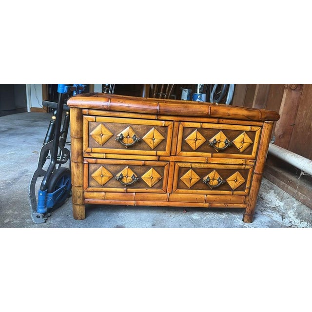 Vintage British Colonial / Anglo-Indian Style Split Bamboo 4-Drawer Chest For Sale - Image 4 of 4