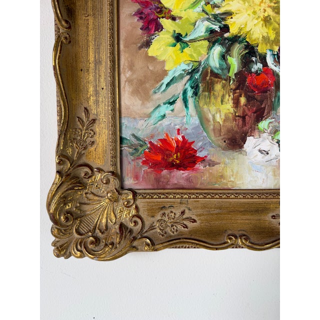 Wood Vintage Floral Still Life Oil Painting on Canvas – Framed For Sale - Image 7 of 12