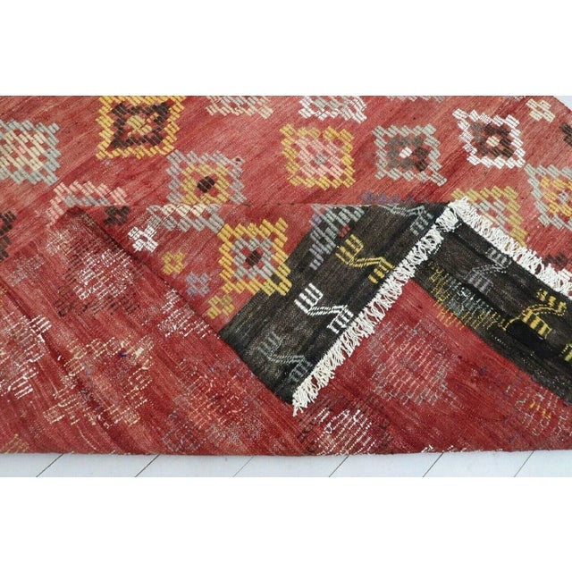 1960s Vintage Turkish Handmade Kilim Rug - 78"x112" For Sale - Image 11 of 12