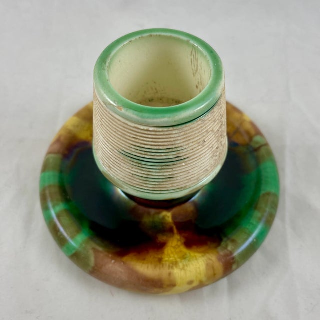 Wedgwood Wedgwood Green & Brown Tortoiseshell Glazed English Majolica Match Striker For Sale - Image 4 of 10