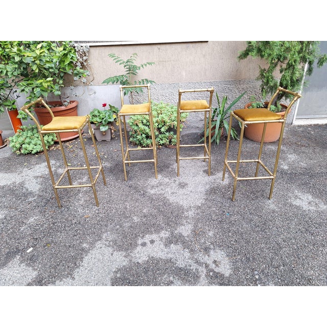 1960s Vintage Stools in Brass with Bamboo Workmanship, 1960s, Set of 4 For Sale - Image 5 of 12