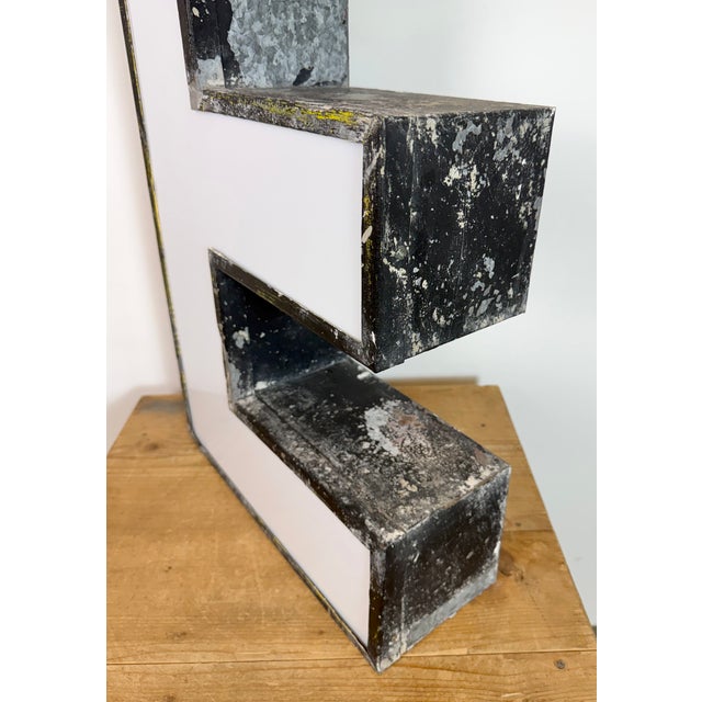 Large Vintage Illuminated Advertising Letter E, 1960s For Sale - Image 11 of 16