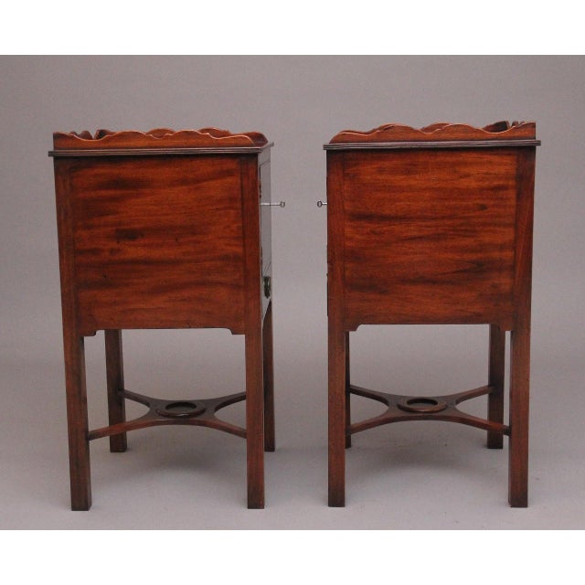 Brown Mahogany Bedside Cabinets, 1920s, Set of 2 For Sale - Image 8 of 10