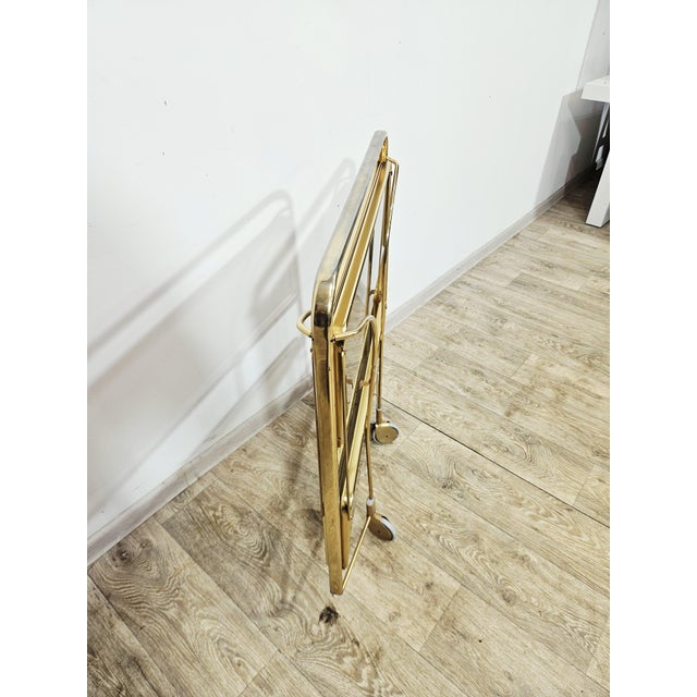 Mid-Century Modern Folding Bar Cart in Brass and Ribbed Acrylic Glass, 1960s For Sale - Image 17 of 18