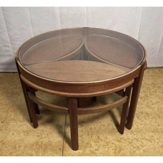 Mid-Century Vintage Teak Trinity Coffee Table from Nathan, 1960s, Set of 4 For Sale - Image 6 of 9