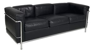 Italian Modern LC2 Sofa in Black Leather by Le Corbusier, Jeanneret and Perriand for Cassina, 1980s