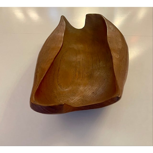 Mid-Century Modern Sculptural Wooden Bowl in Teak, 1950 For Sale - Image 3 of 10