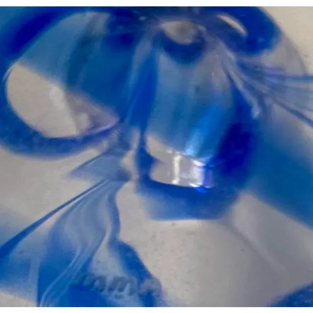 Metropolitan Joe Hamon Blue Swirl Glass Vase Metropolitan Museum of Art Signed Mma For Sale - Image 4 of 4