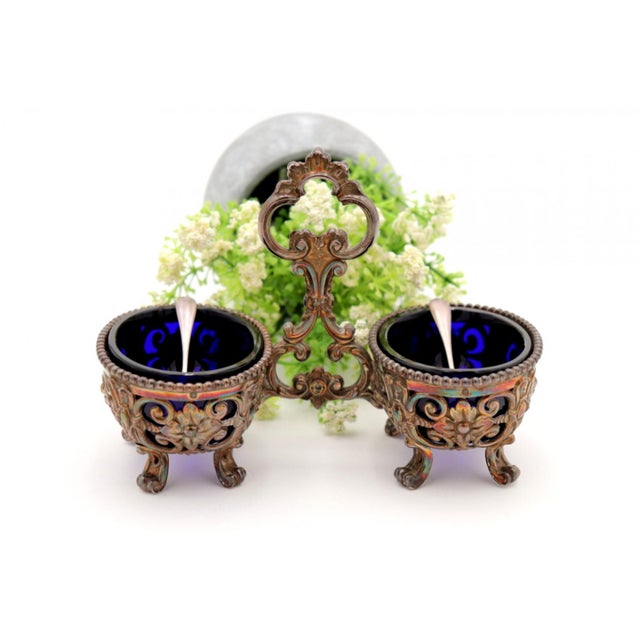 Silver Pearlescent Silver Salt and Pepper Shakers with Cutouts, Set of 2 For Sale - Image 8 of 8