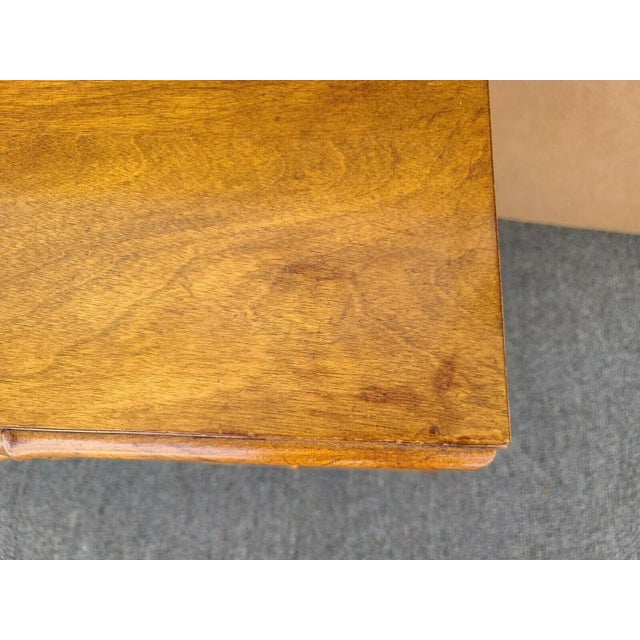 1980s Mid-Century Modern American of Martinsville Side End Tables Nightstands Wicker Faux Bamboo - Set of 2 For Sale - Image 5 of 12