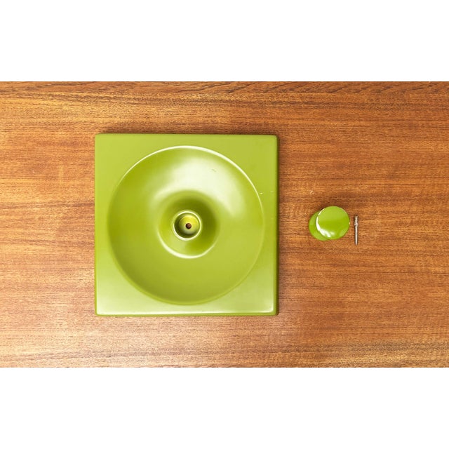 Mid-Century Modern Space Age German Olive Green Quadro Wall Coat Rack by Jürgen Lange for Schönbuch, 1970s For Sale - Image 11 of 16