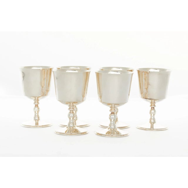 Contemporary Vintage Mappin & Webb English Silver Plated Art Deco Barware Service- Set of 6 For Sale - Image 3 of 13