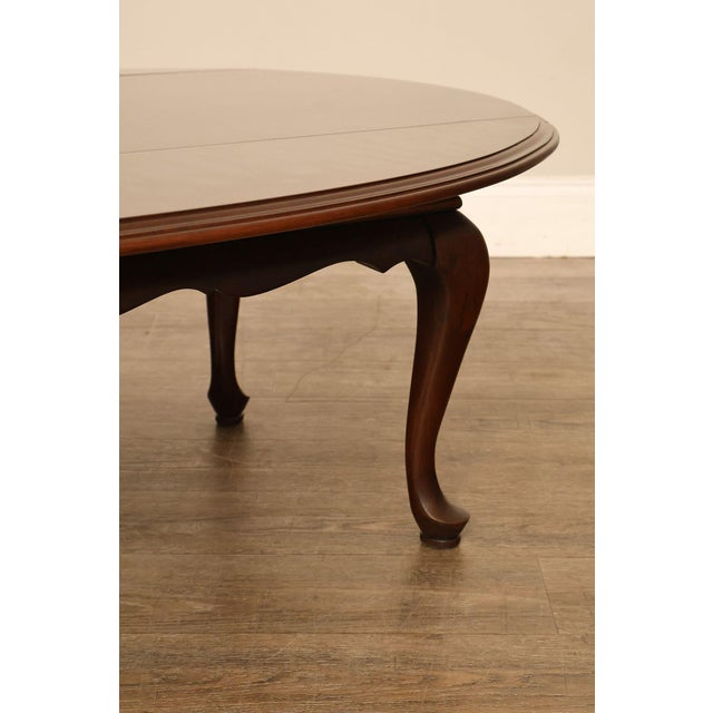 Brown Ethan Allen Queen Anne Style Cherry Drop Leaf Coffee Table For Sale - Image 8 of 18