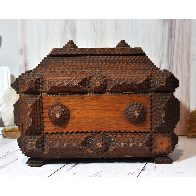 Antique Tramp Art Box With Velvet Interior and Mirror Secret Spot For Sale In Philadelphia - Image 6 of 18