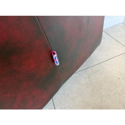 Red Chesterfield Three-Seater Club Sofa, 2000s For Sale - Image 8 of 18