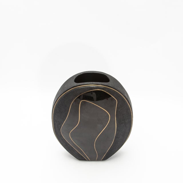 Modern Vase in Shagreen With Black Shell and Brass Details by R&y Augousti For Sale In Los Angeles - Image 6 of 10