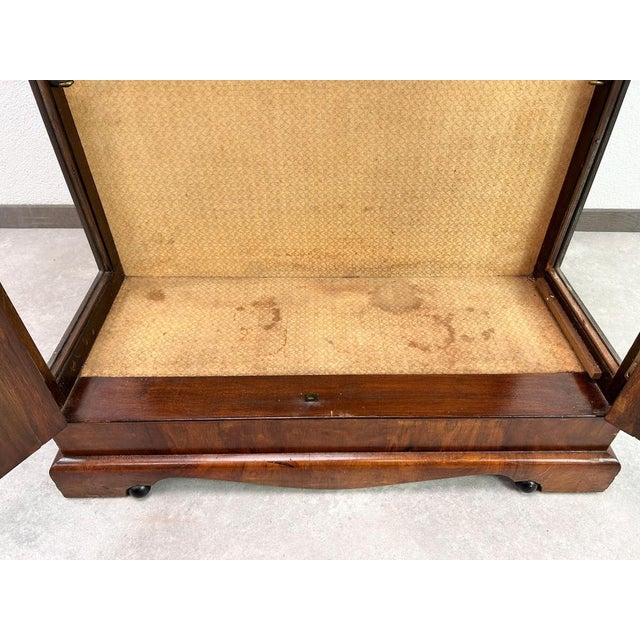 Small Art Deco Display Cabinet in Walnut, 1930s For Sale - Image 13 of 14