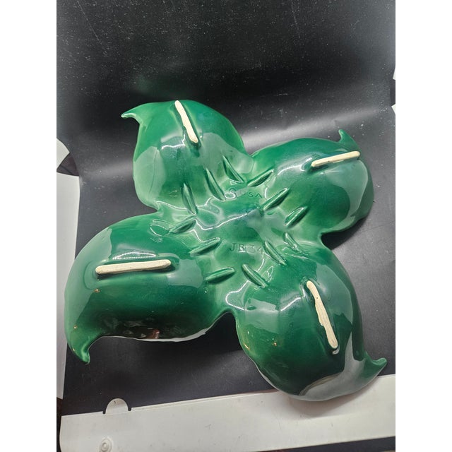 Mid-Century Modern Vintage Usa Jb34 Mid-Century Modern Green Ceramic Leaf Serving Dish For Sale - Image 3 of 4