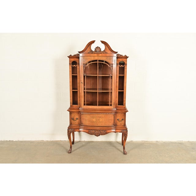 Berkey & Gay Antique Georgian Burled Walnut Breakfront Bookcase Cabinet, Circa 1920s For Sale - Image 12 of 12