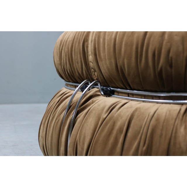 Set of Lounge Chair and Ottoman by Afra & Tobia Scarpa for Cassina, 1970s For Sale - Image 11 of 12