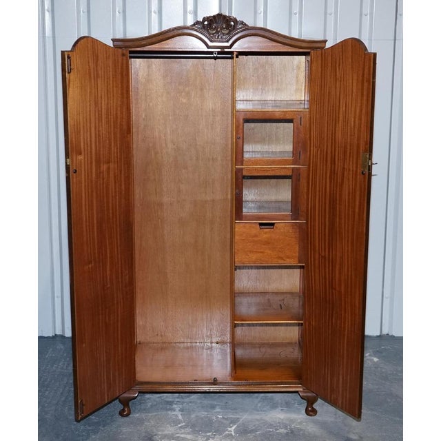 1920s English Art Deco Queen Anne Burr Walnut Wardrobe, 1920s For Sale - Image 5 of 18