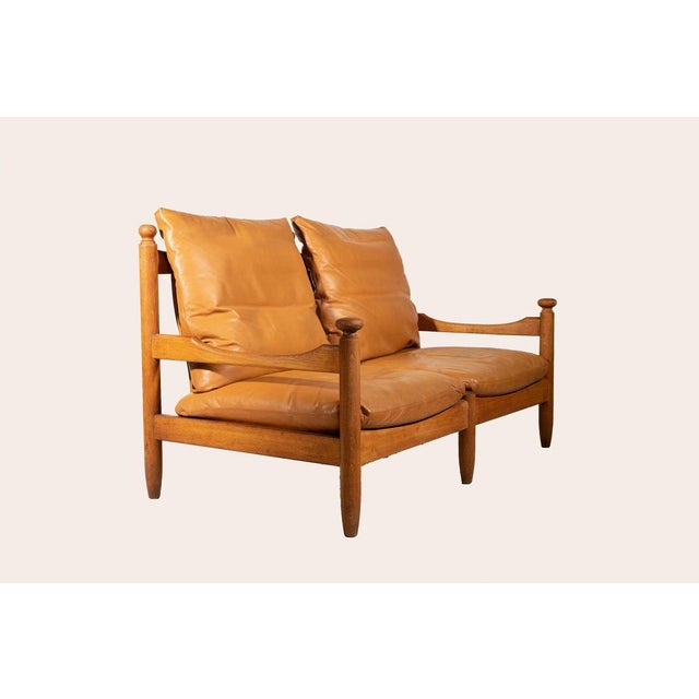 Wood Mid-Century Modern Brutalist 2-Seater Sofa in Oak and Leather by Guillerme et Chambron, 1950s For Sale - Image 7 of 10