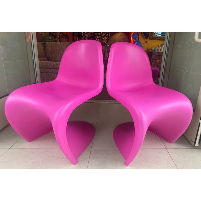 Extremely Rare Set of Five Verner Panton Hot Pink Chairs, Circa 2001 For Sale In San Francisco - Image 6 of 12