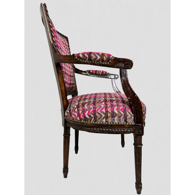 French Mahogany Square Back Chair Pair Pink Velvet Magenta Purple Petit Point For Sale In Greensboro - Image 6 of 17