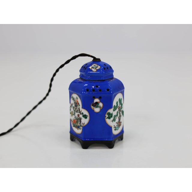 Vintage German Art Deco Chineserie Table Lamp, 1920s, in Very Good conditions. Designed 1920 to 1949 This piece has an...