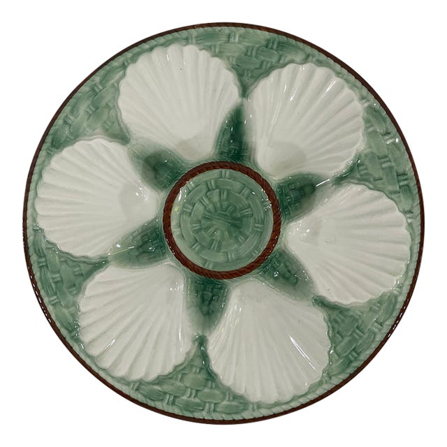 1930s French Longchamp Green and White Majolica Oyster Plate For Sale