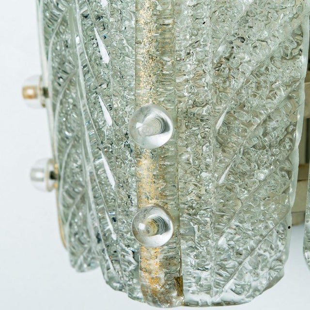 Gold Inclusions Glass and Brass Wall Light in the style of Barovier & Toso, 1960s For Sale - Image 16 of 16