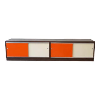1970s Mid-Century Modern Stereo Media Record Cabinet Console/Credenza Bench For Sale