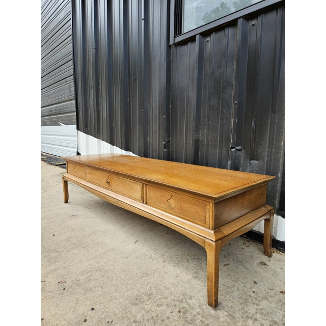 Mid-Century Modern Vintage Thomasville Horizon Collection Coffee Table, C. 1970s For Sale - Image 3 of 8