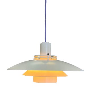 Leto Model Cream White Louvered Lamp from Top Lamper For Sale