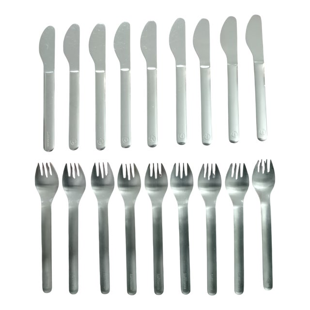 Lufthansa Cutlery by Wolf Karnagel, 1980s, Set of 18 For Sale