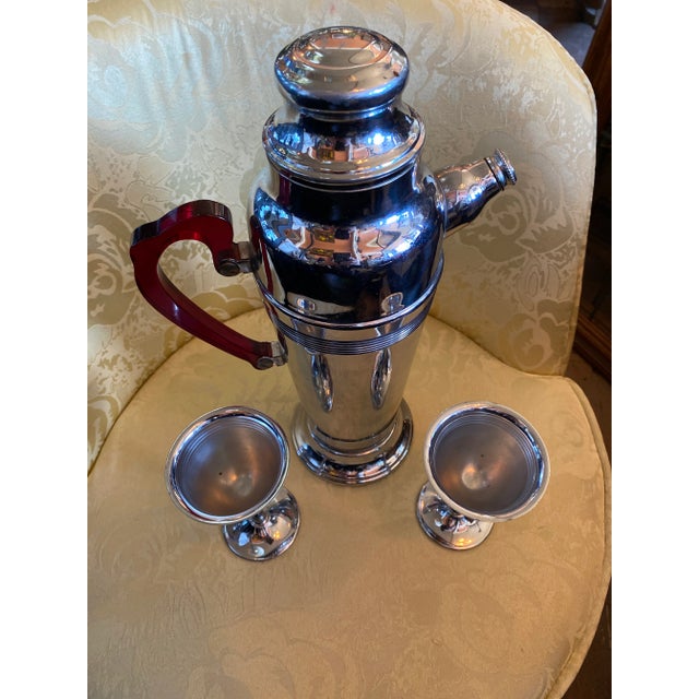 1950s Mid-Century Modern Cocktail Shaker Set- 3 Pieces For Sale - Image 4 of 5