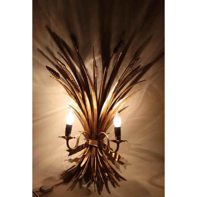 Large Hollywood Regency Gold-Leaf Wall Light attributed to Hans Kögl, 1960s For Sale - Image 4 of 16